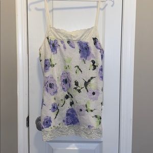 RICKI’S top - Size Medium